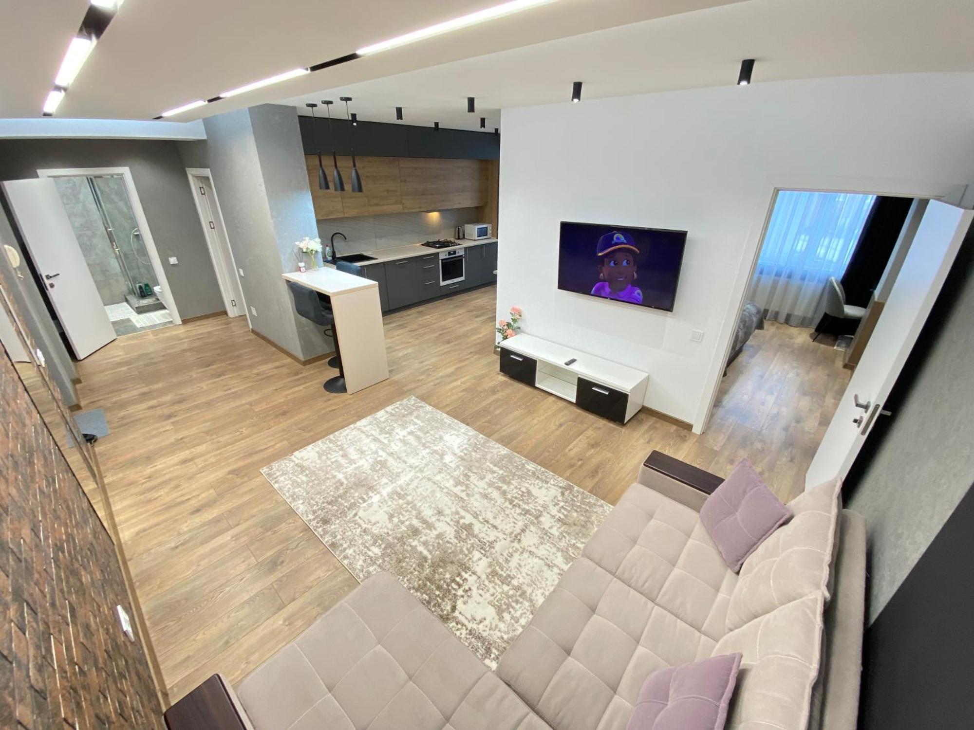 Rentnow Large And Cozy Apartment In The Center, Parking Chişinau Exteriör bild