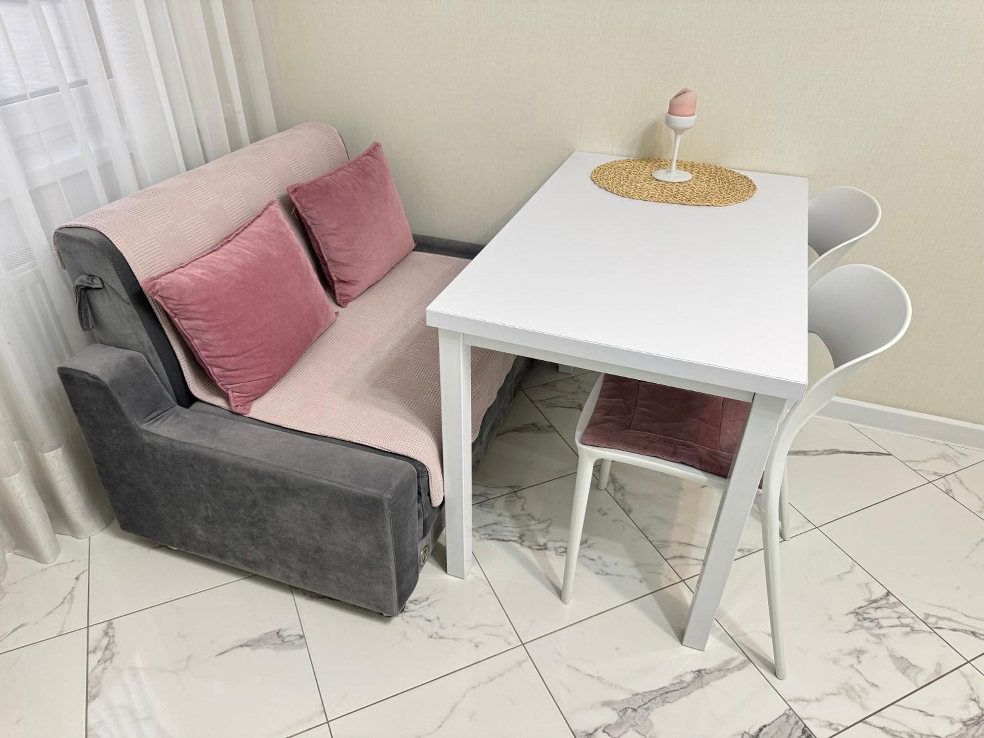 Rentnow Large And Cozy Apartment In The Center, Parking Chişinau Exteriör bild