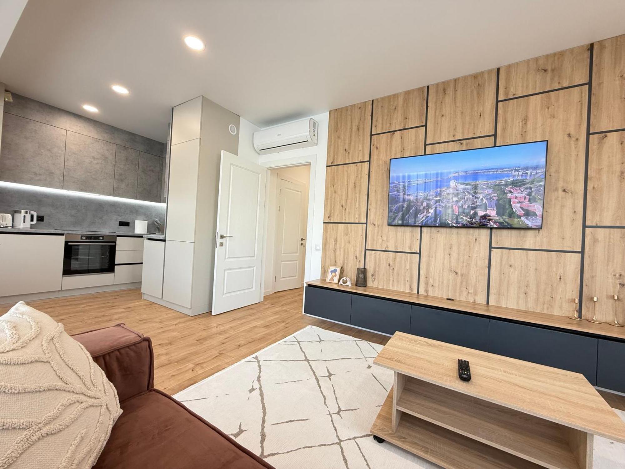 Rentnow Large And Cozy Apartment In The Center, Parking Chişinau Exteriör bild