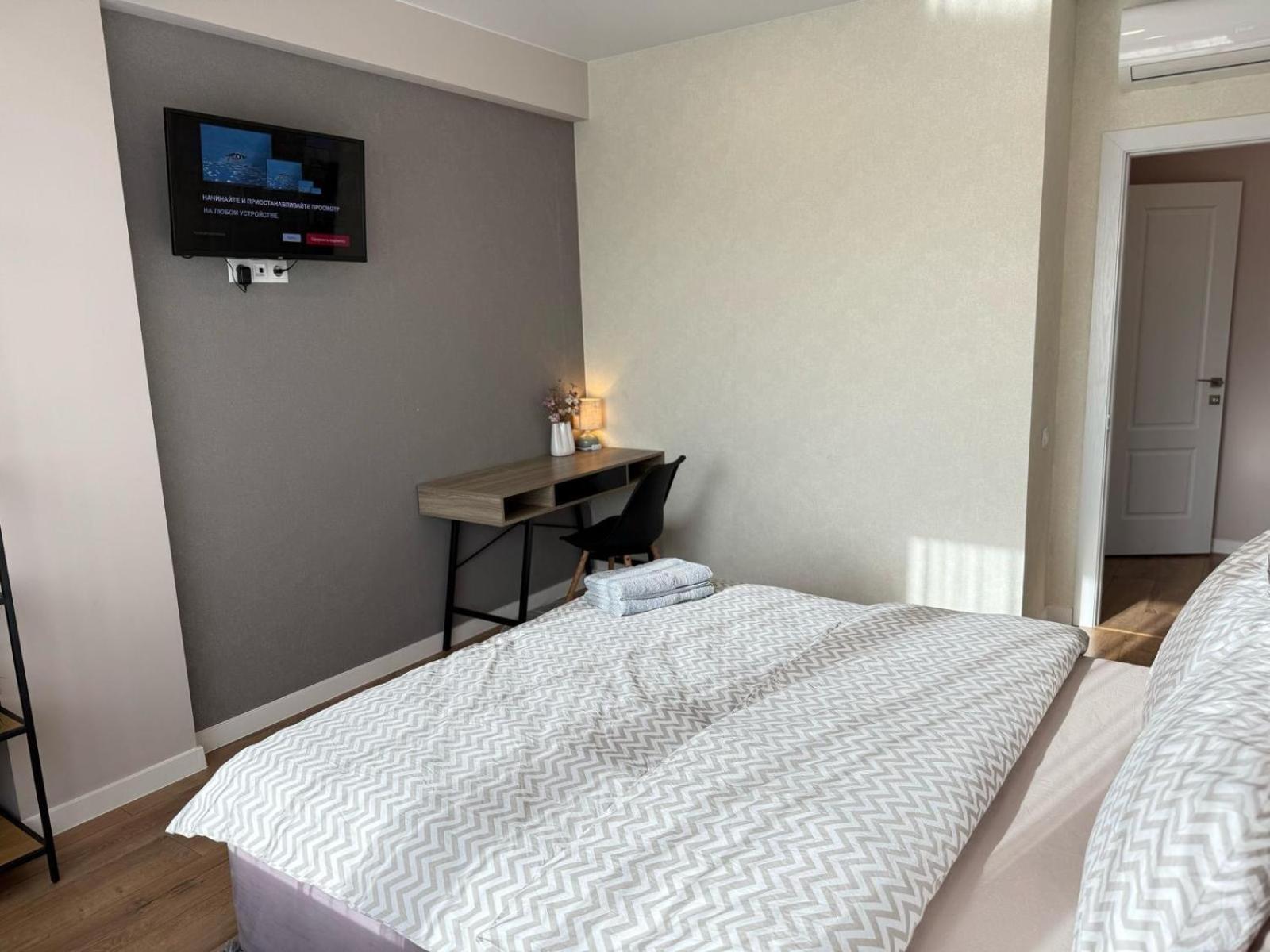 Rentnow Large And Cozy Apartment In The Center, Parking Chişinau Exteriör bild